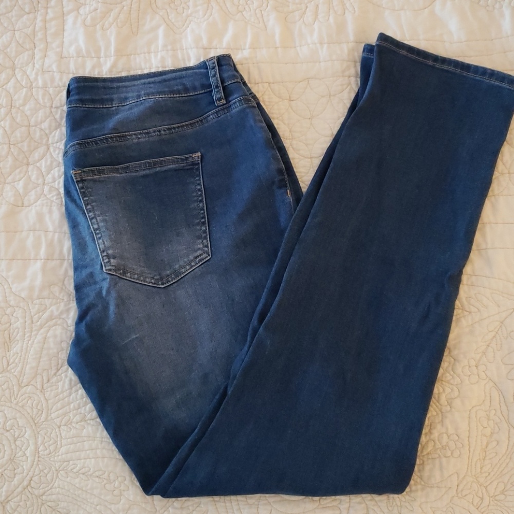Women's jeans